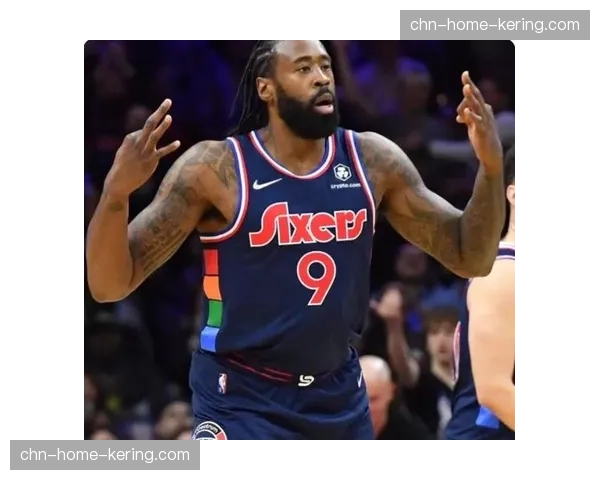 马克西场均1.9抢断展现防守进步 攻防一体雏形初现 马克西场均1.9抢断展现防守进步 攻防一体雏形初现