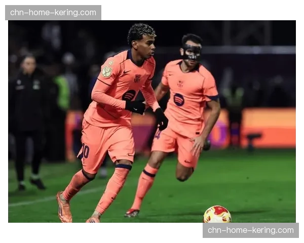 克里斯滕森膝伤缺席防线,巴萨中卫组合面临重组考验 克里斯滕森膝伤缺席防线,巴萨中卫组合面临重组考验