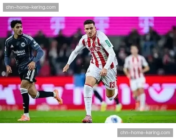 圣保利科隆保级关键战平局收场 双方各取一分保级形势胶着